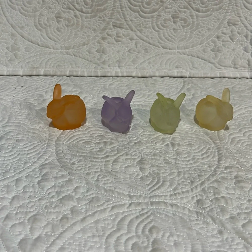 Set of 4 Williams Sonoma‎ frosted glass bunny candle holders